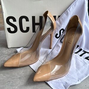 Schutz Fechado Salto Alto Nude 5.5B